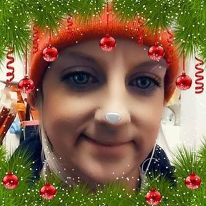 Meet your Posher, Liz